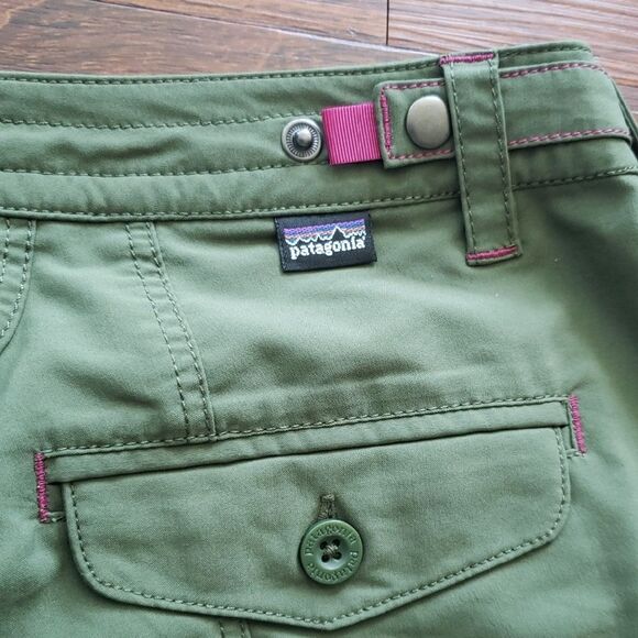 Patagonia Women's Green Edgy Athleisure Outdoor Summer Hiking Y2K Cargo Pants 8 - Picture 6 of 6